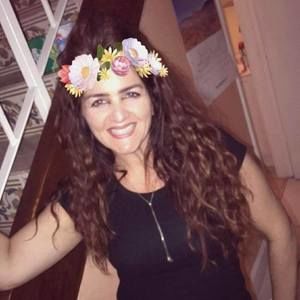 Meet your Posher, Noemis